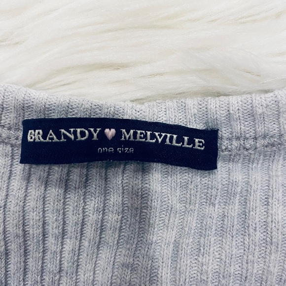 Brandy Melville cropped tank - Picture 3 of 3